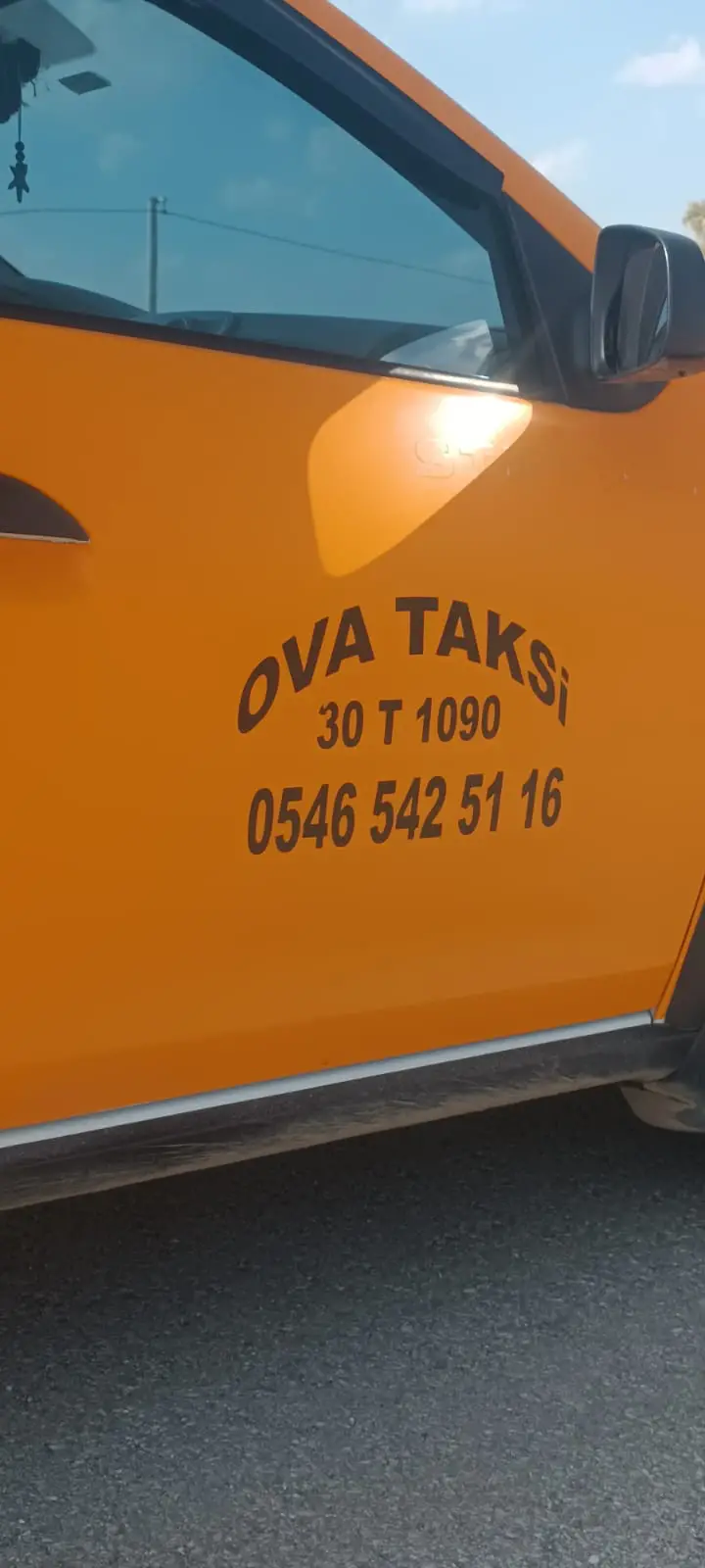 Yüksekova Ovam Taksi Durağı – Güvenilir Ulaşımın Adresi